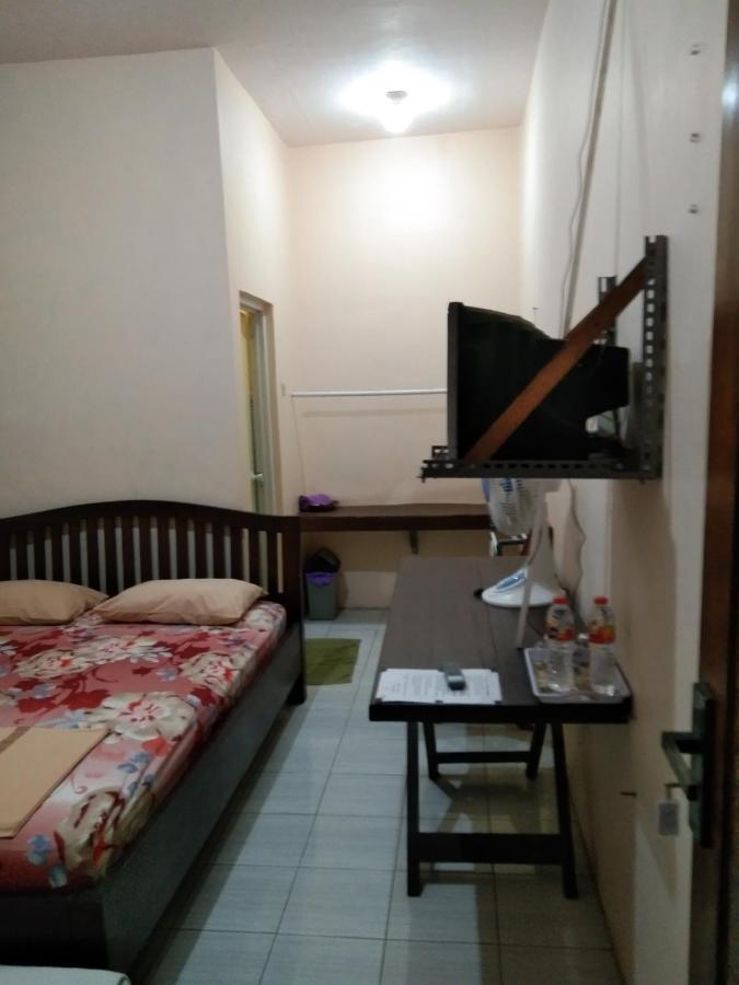 Canary Guesthouse Yogyakarta Exteriör bild