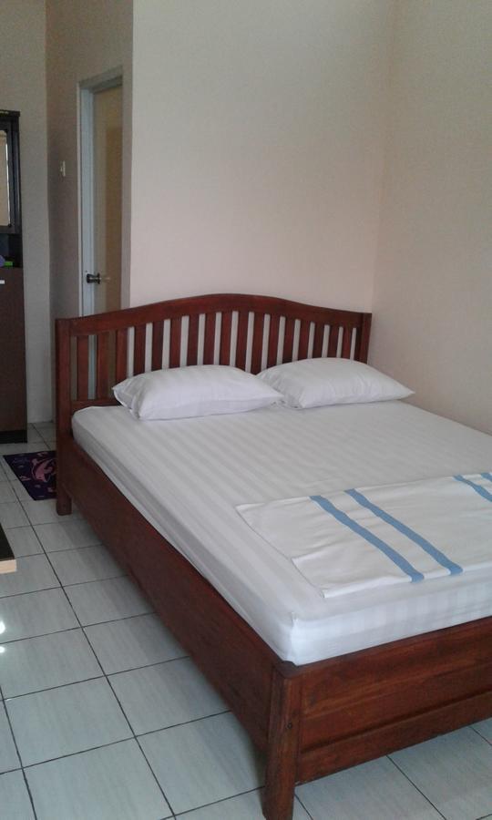 Canary Guesthouse Yogyakarta Exteriör bild